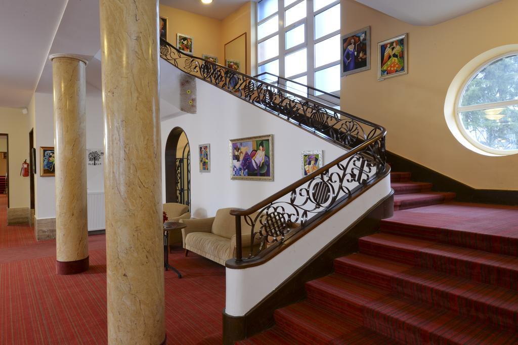 Hunguest Grandhotel Galya Galyateto Exterior photo